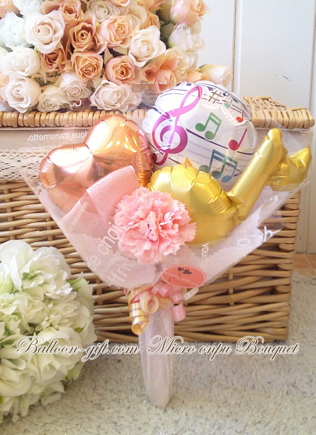 小さな音符が登場♪ ミクロ音符のプチサイズブーケ 発表会・送別会など