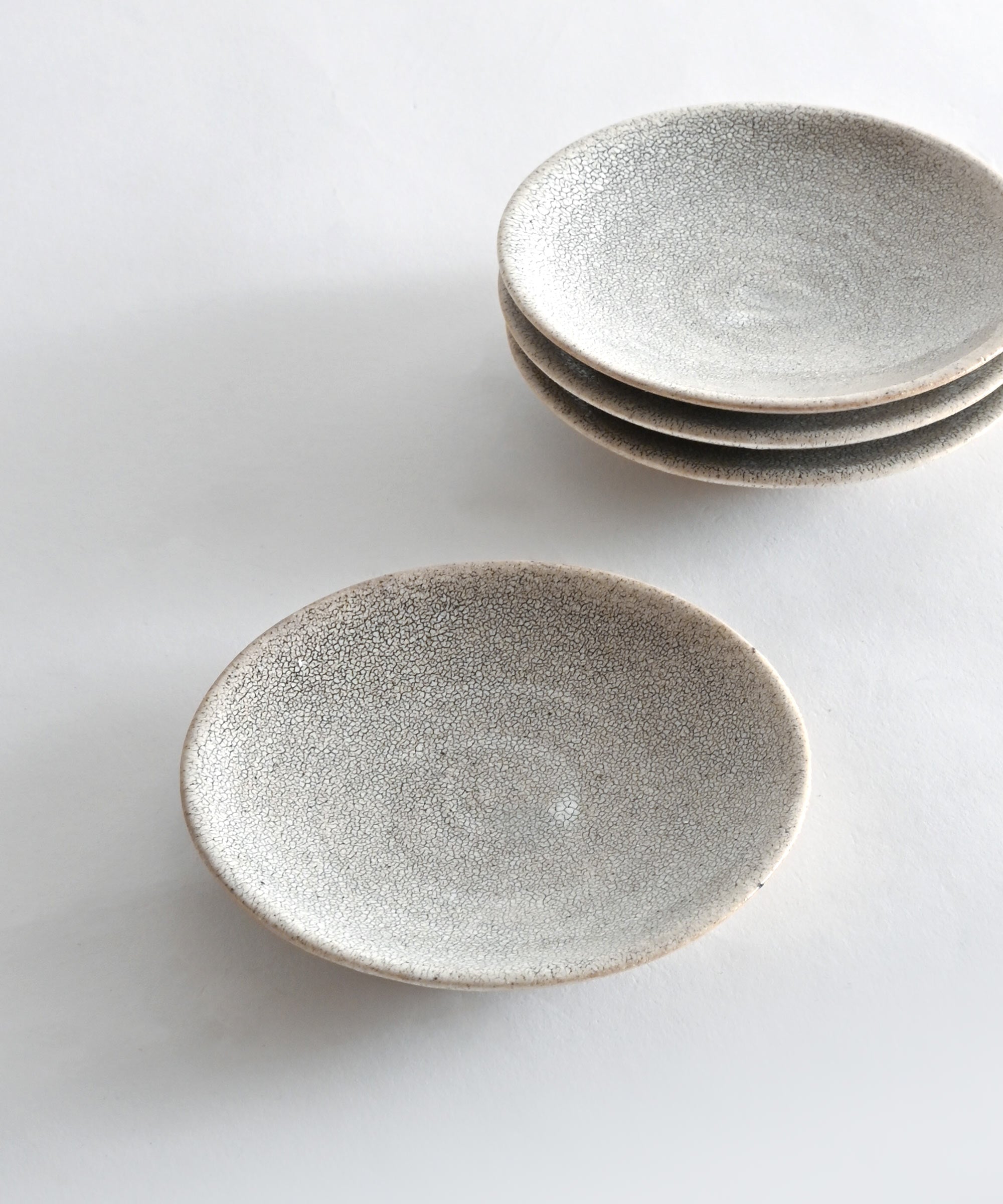 兵山窯】錆かいらぎ まる皿 S – BASIC AND ACCENT ONLINE STORE