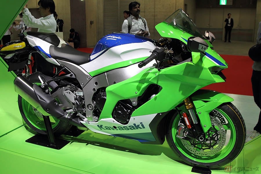 カワサキ「Ninja ZX-10R 40th Anniversary」 Ninjaブランドの節目を