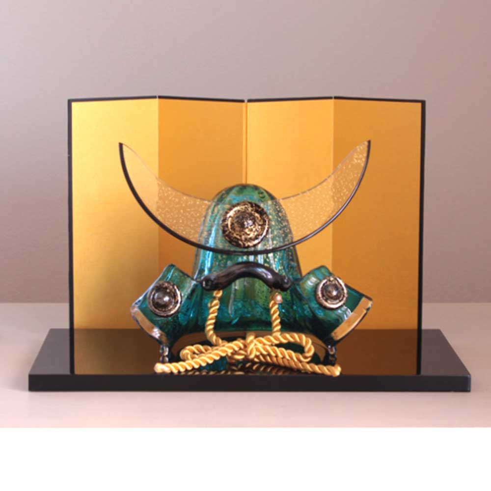 ガラスの兜（端午の節句） – 酒器・グラスの専門店 美酒器や 本店