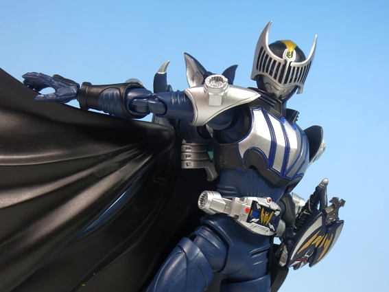 t941 SHF 仮面ライダーナイト＆ダークウイング ナイトサバイブ t941