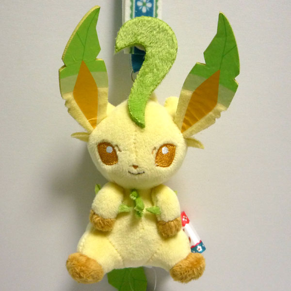 I LOVE EIEVUI カバンに付けられるでっかいぬいぐるみ1 リーフィア