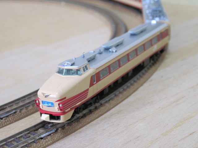 TOMIX 国鉄485系特急電車（キロ65形 ゆぅトピア和倉）セット入線