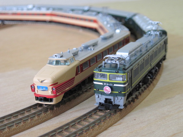 TOMIX 国鉄485系特急電車（キロ65形 ゆぅトピア和倉）セット入線