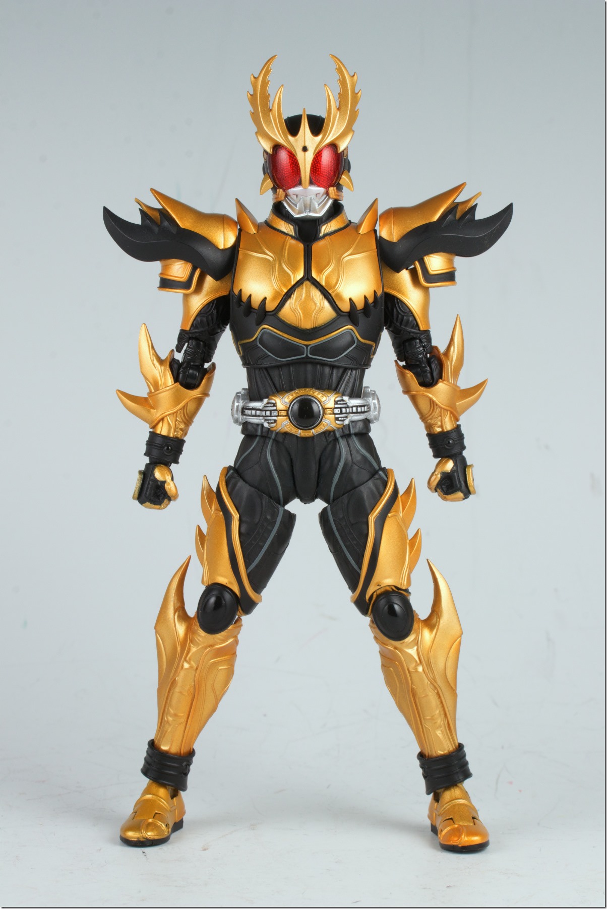 S.H.フィギュアーツ 真骨彫製法 仮面ライダークウガ ライジング