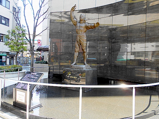 歴史探訪と温泉： 北村西望 平和祈念像（王子・板橋）