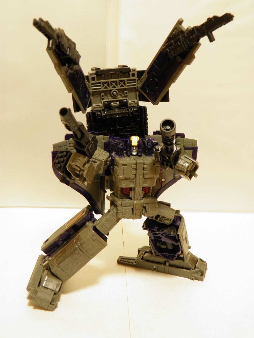 TFシージ SG-47 アストロトレイン レビュー | MITAKENの部屋