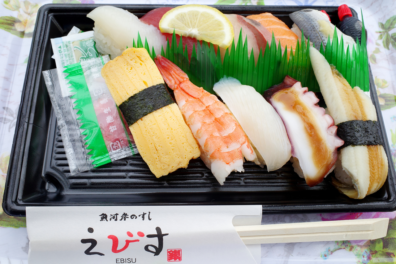 神戸大倉山のお花見弁当は板宿の持ち帰り寿司 魚河岸のすし えびす
