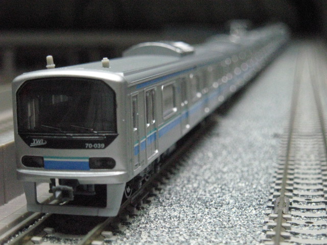 マイクロエース 東京臨海高速鉄道 りんかい線 70-000形 - kaznd hobby blog