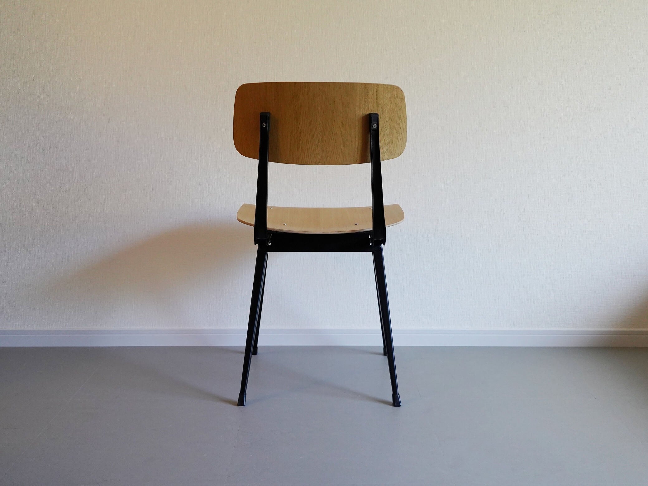 リザルトチェア ヘイ オーク×ブラック フリソ・クラマー ヴィム