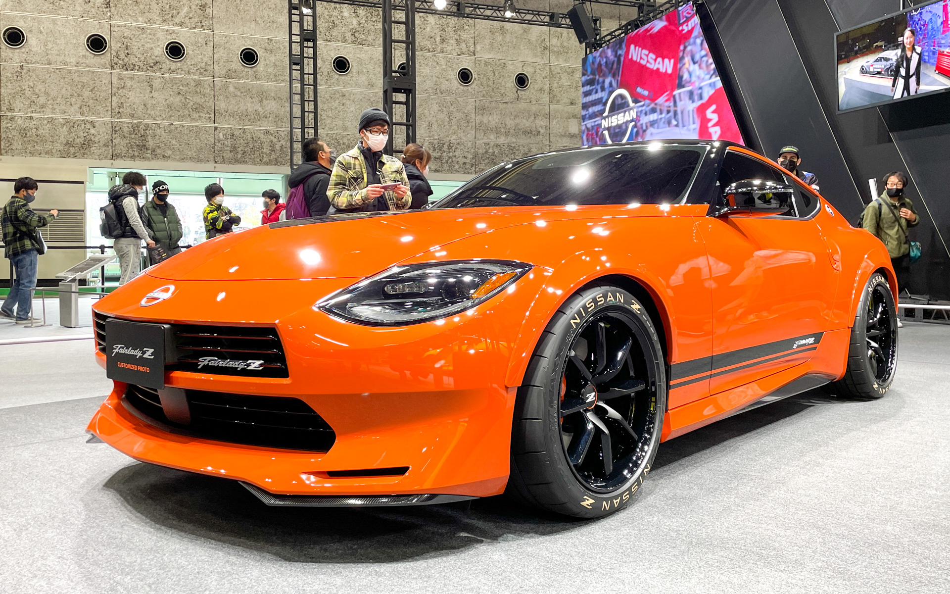 日産「FAIRLADY Z CUSTOMIZED PROTO」がオートバックス「A PIT
