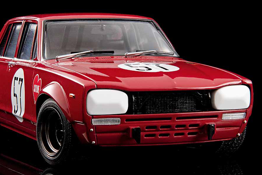 幅を詰めるとスゴ味が増す！アオシマ製プラモ「スカイラインGT-R 1970