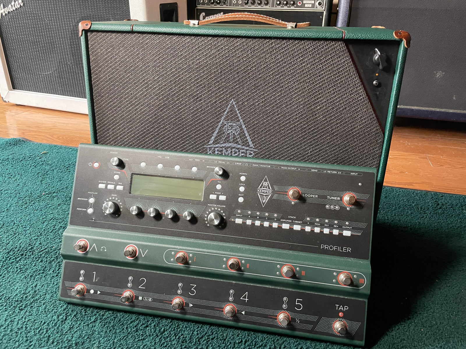 Kemper Profiler Stage Modelling Floorboard + Kemper Power Kabinet