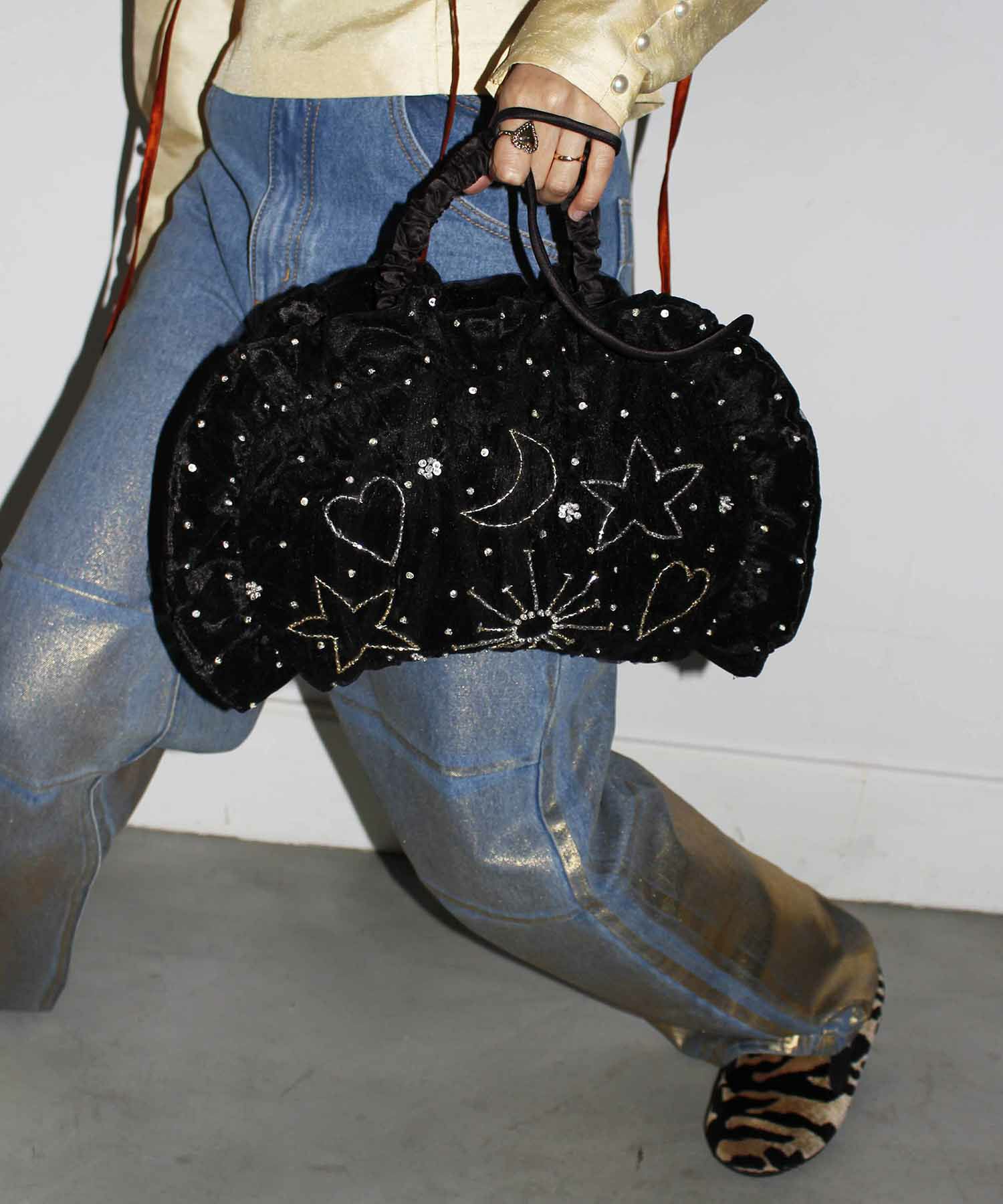 HEY! Mrs ROSE(ヘイ！ミセスローズ)Velvet Gyoza Bag | CASSELINI