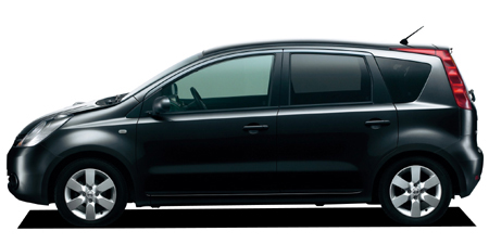 ノート（日産）15E FOUR サルサグリーン（2005年4月