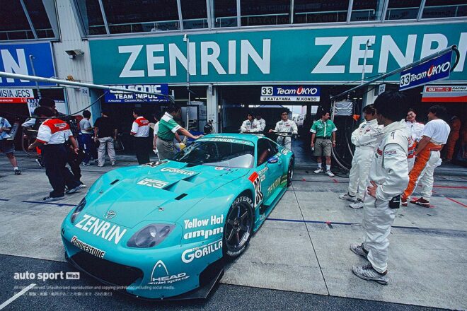 2004年のカルソニックIMPUL Z | autosport web