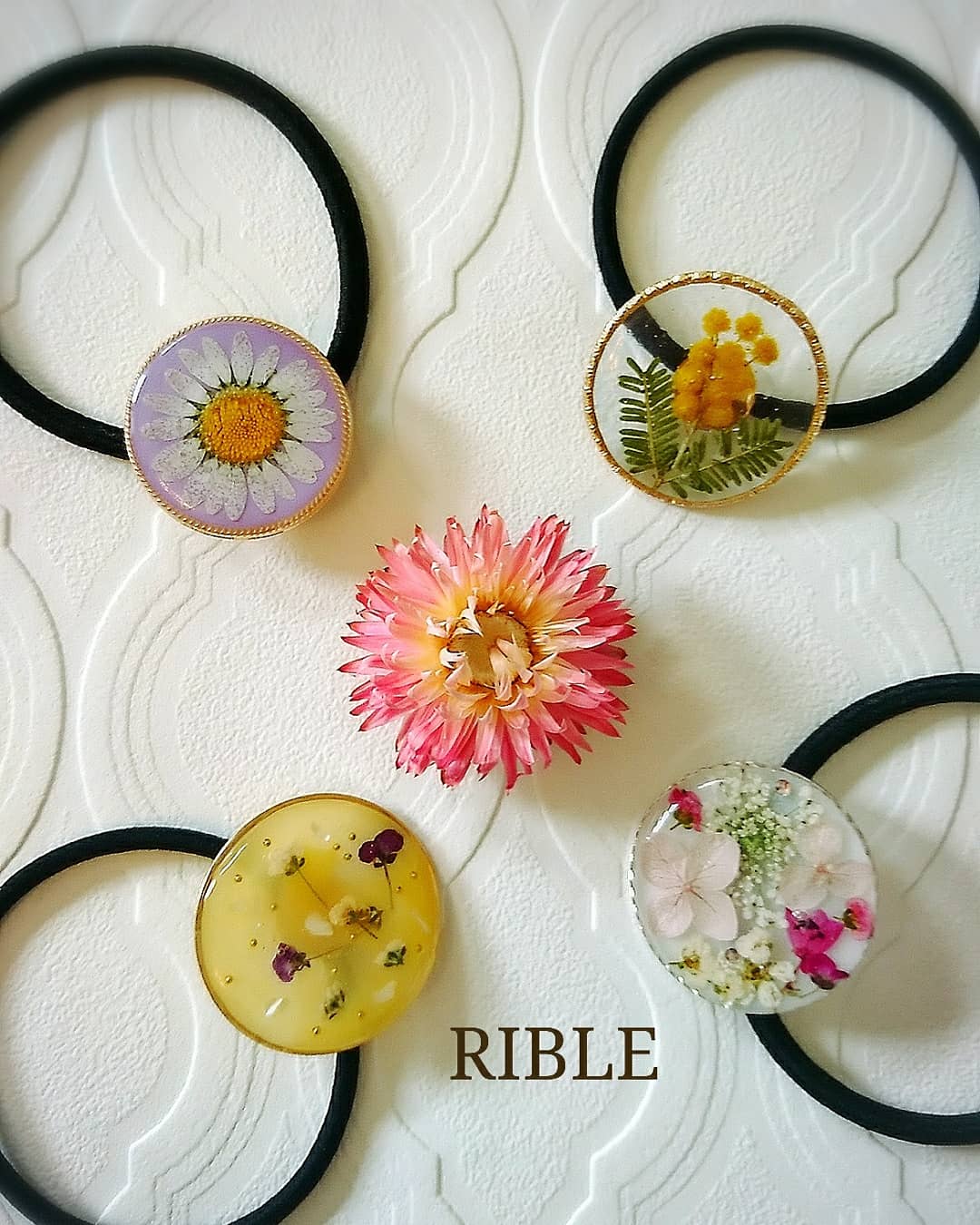 オリジナルヘアゴム・2個作成】本物のお花・シート・チャーム・ラメ