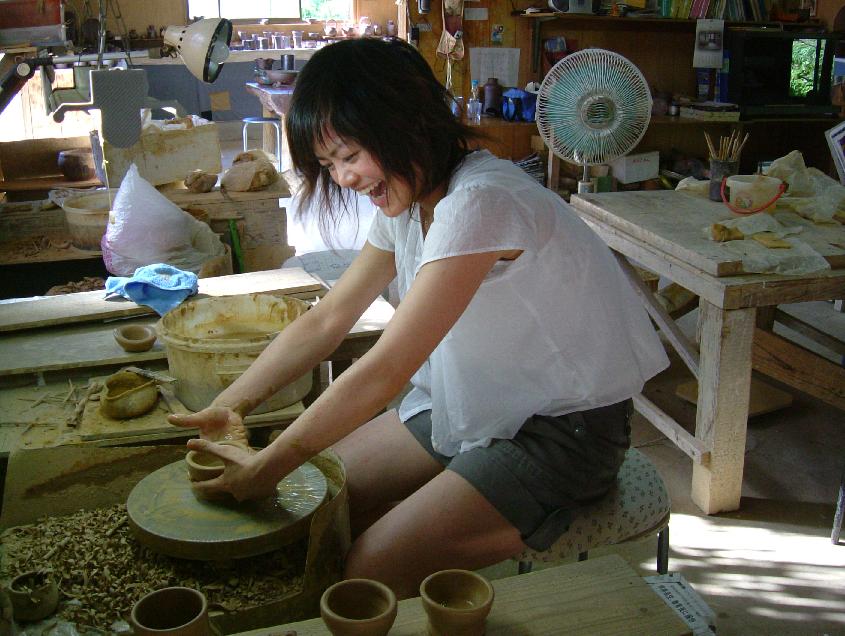 種子島／能野焼（よきのやき）窯元 電動ろくろ陶芸体験】電動ろくろで