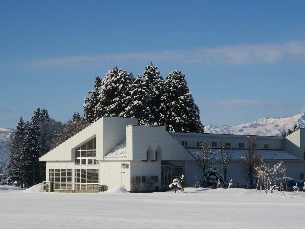 南魚沼市/美術館】「雪国を描く画家」として国際的に知られている