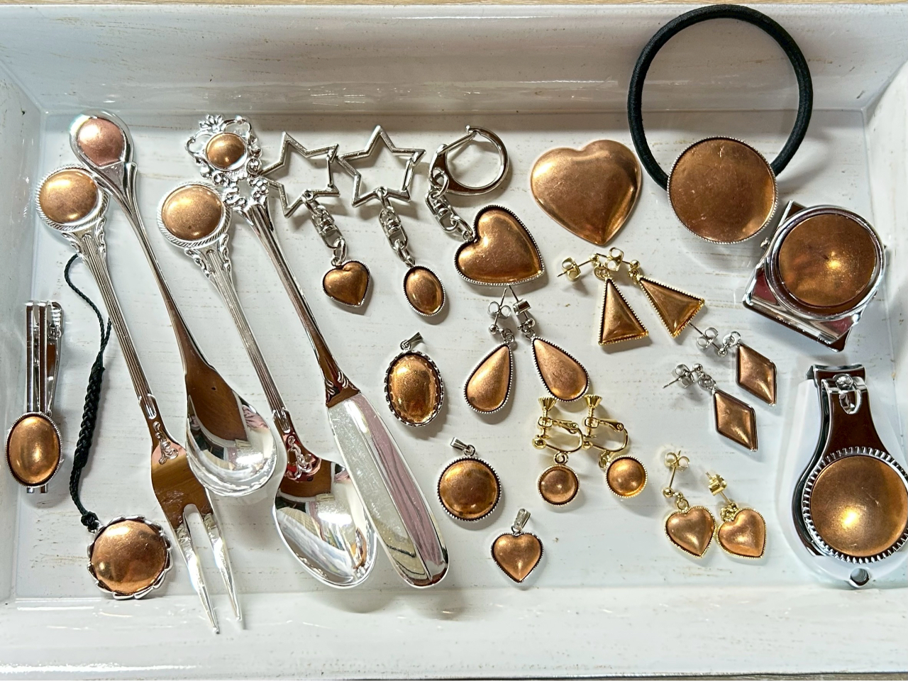 福を呼ぶ七宝焼〟で唯一無二のアクセサリー作り！日本製の希少な