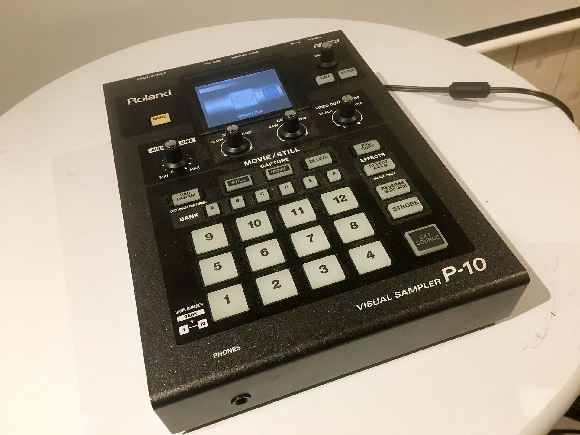 希少】Roland EDIROL P-10 Visual Sampler Roland Pro A/V - P-10
