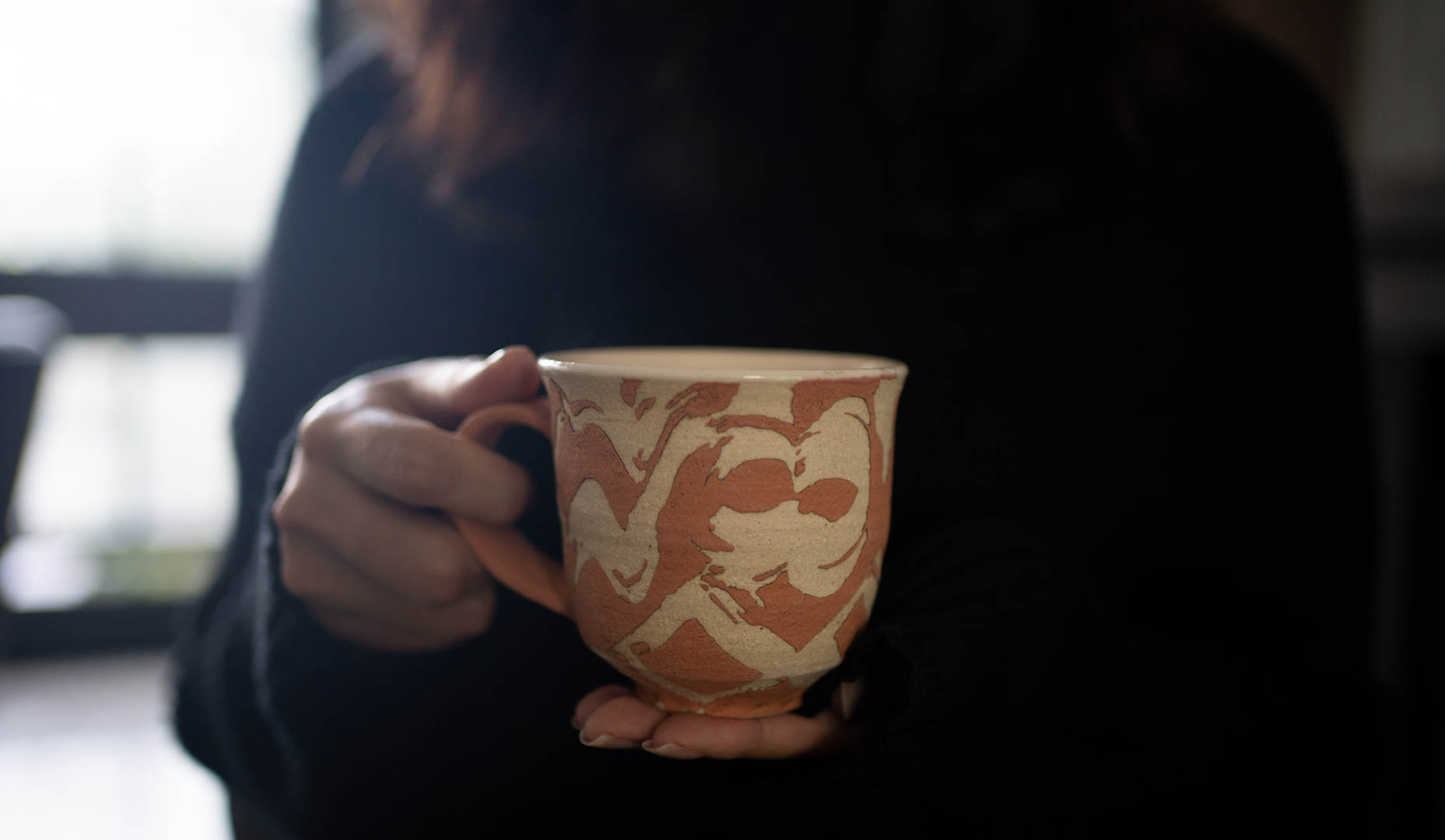 日本陶藝家木村容二郎手作抽象紋馬克杯咖啡杯– okinishop