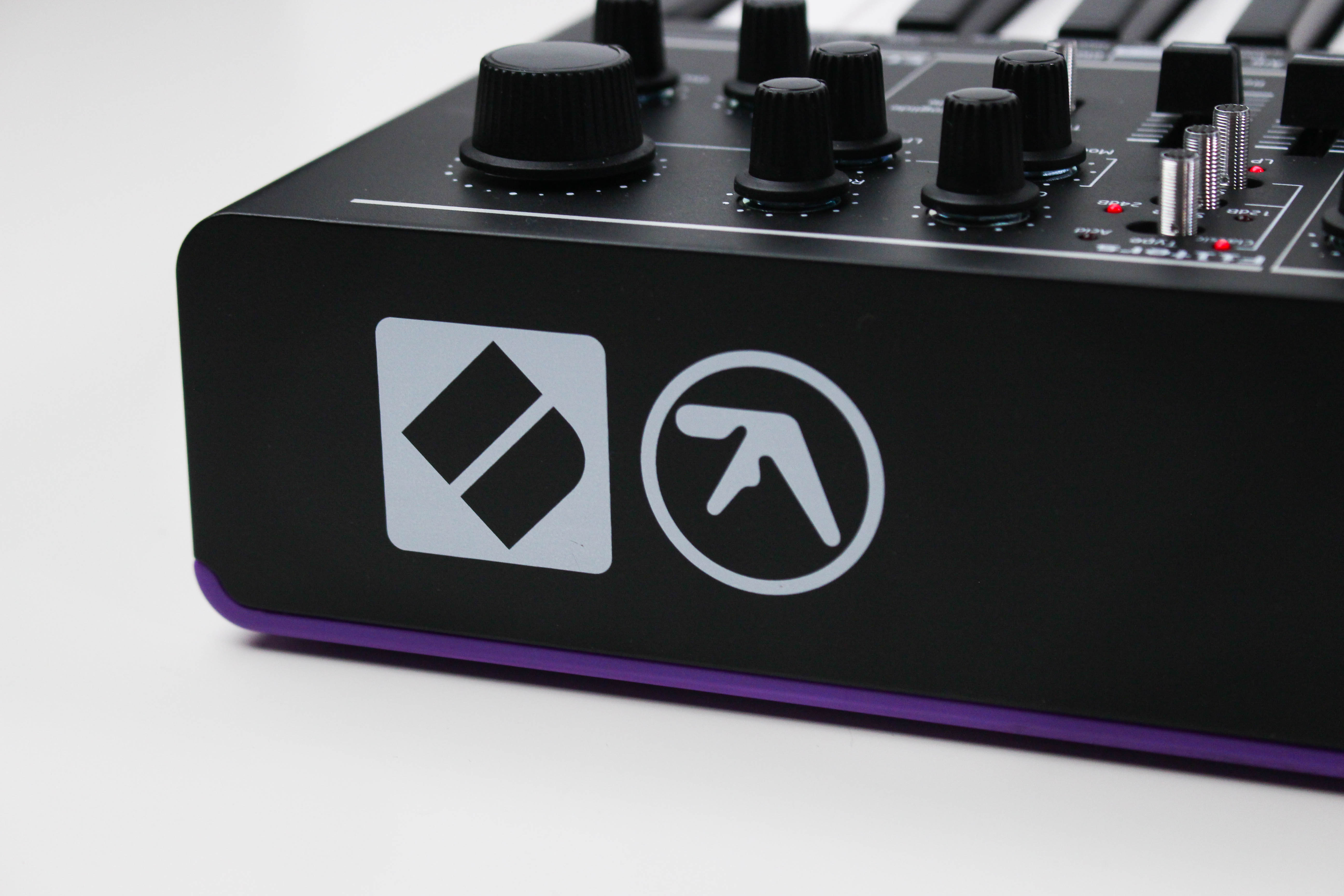 Novation AFX Station - Syntaur