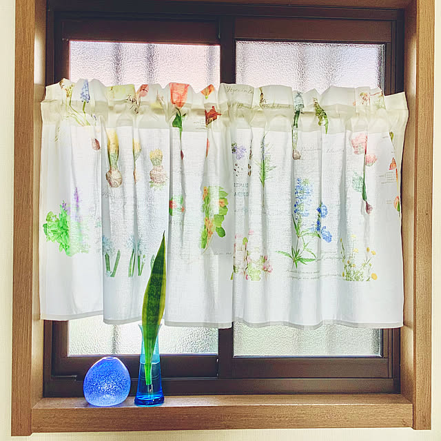 カフェカーテン手作りのおすすめ商品とおしゃれな実例 ｜ RoomClip