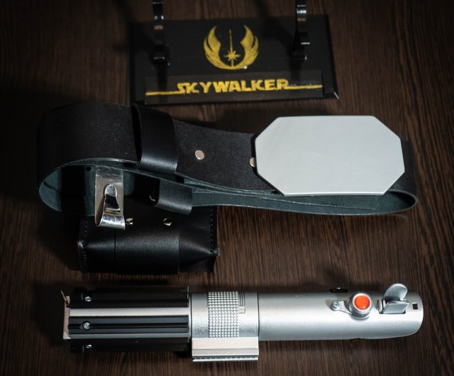 ロシア ルーク・スカイウォーカー ライトセーバー、レザーベルト