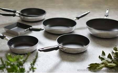 フライパン IHハイキャストプレミアム 20cm IH対応 ガス火対応