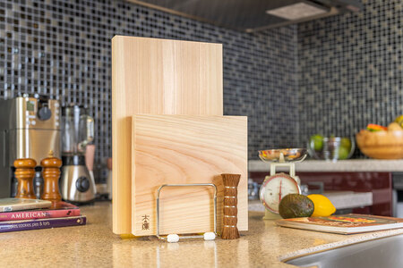 東近江原産ひのき（桧）まな板 木凛-KIRIN-雅-MIYABI-size：L ナエムラ