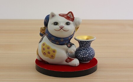 源右衛門窯 染錦結び梅地紋 猫置物 梅 ねこ ネコ 有田焼 A150-64