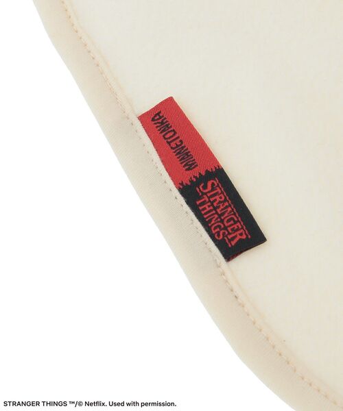 セール】□STRANGER THINGS×MINNETONKA フリースブランケット