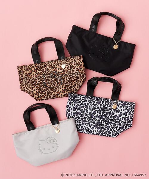 ◇【ハローキティ】2WAY立体フェイスプリントミドルバッグ