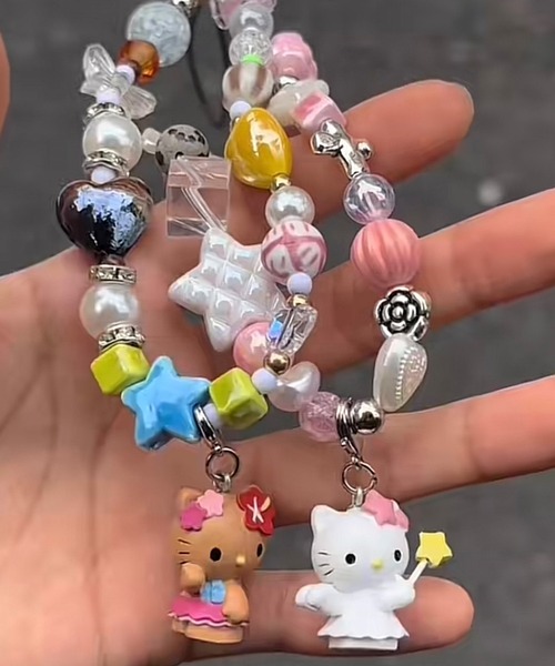 ハローキティ』ビーズストラップ（スマホグッズ）｜sanrio（サンリオ