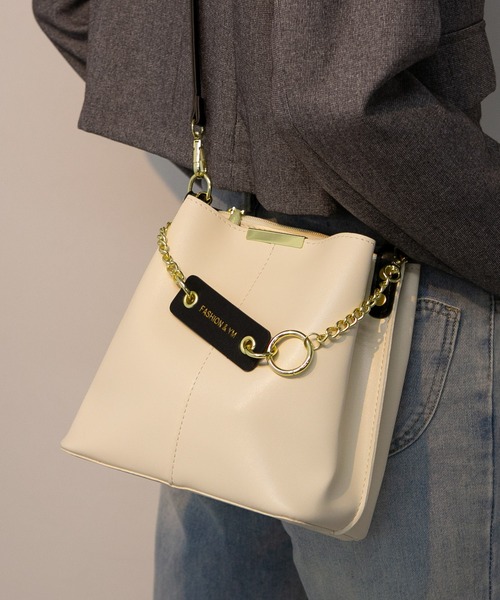 セール】チェーンチャーム付 ショルダーBAG（ショルダーバッグ