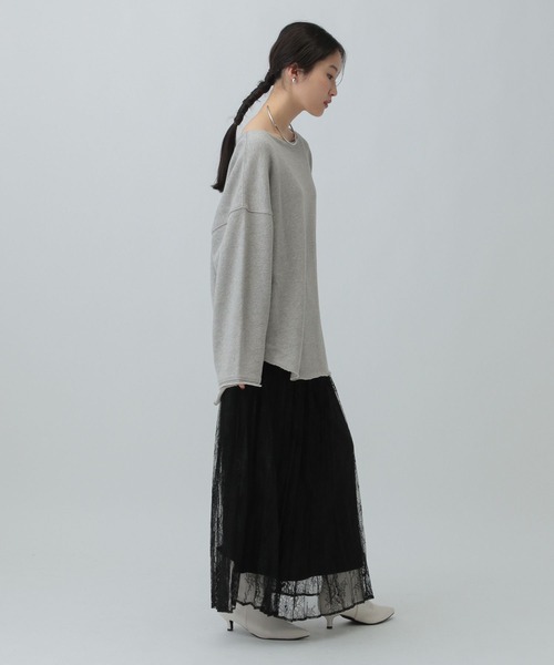 LEPSIM（レプシィム）の「裾ラウンド抜け感プルオーバー 134461