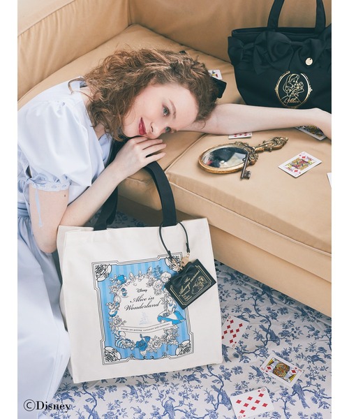 Maison de FLEUR（メゾンドフルール）の「Alice/スクエアトートバッグ