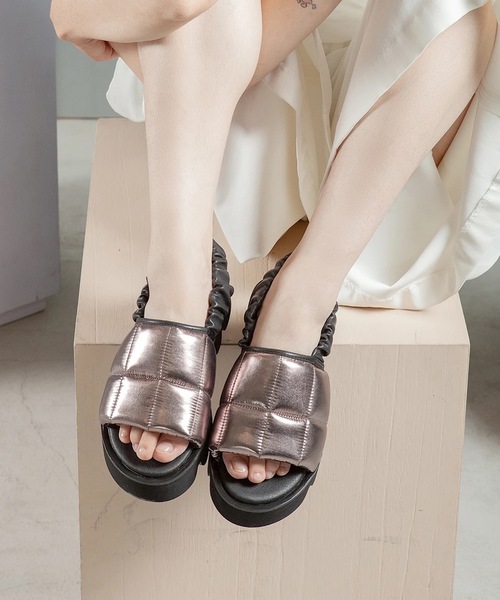 厚底/3.5cm】厚底パフサンダル ALL BLACK│Jeffrey Campbell OFFICIAL