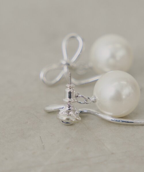 ニュアンスリボンパールピアス（ピアス（両耳用））｜Chico（チコ）の