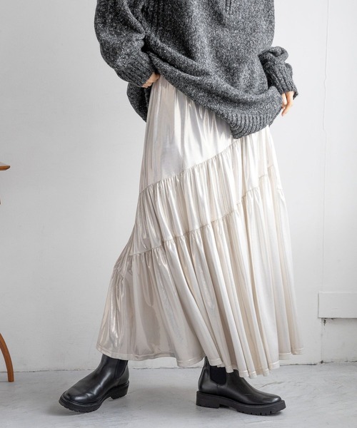 LOWRYS FARM（ローリーズファーム）の「グリッタープリーツスカート