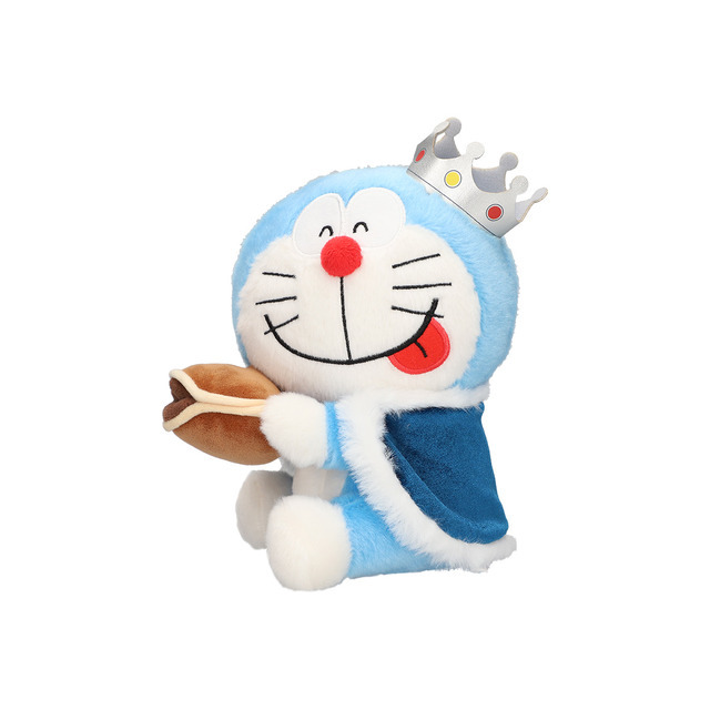ドラえもん」バースデイグッズ登場！ 今年は王冠を被ってどら焼きを手