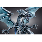 遊☆戯☆王」青眼の白龍、真紅眼の黒竜、インセクト女王が“立体図鑑”に