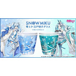 初音ミク」職人が雪ミクと幻想的な雪の世界を手作業で表現！ 伝統工芸