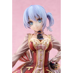 華やかな衣装に身を包みチャーミングな表情が魅力的！『ネルケと伝説の