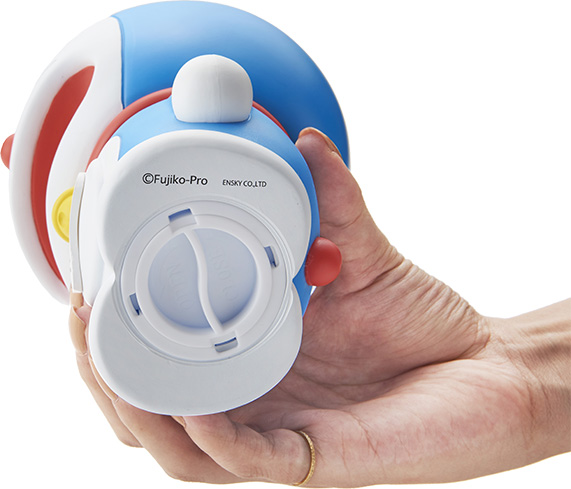 ドラえもん」がポストになっちゃった！貯金箱やもこもこトートが郵便局