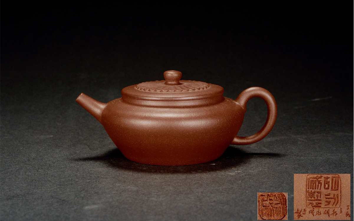 中国美術 中国宜興 紫砂 白泥 加彩紫砂獅子香炉 置物 唐物 古物 宜兴