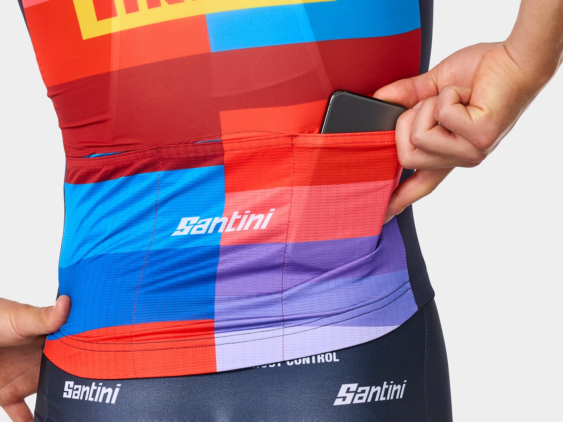 Trek Factory Racing Team Replica Jerseyのご紹介 | ブリッジバイク