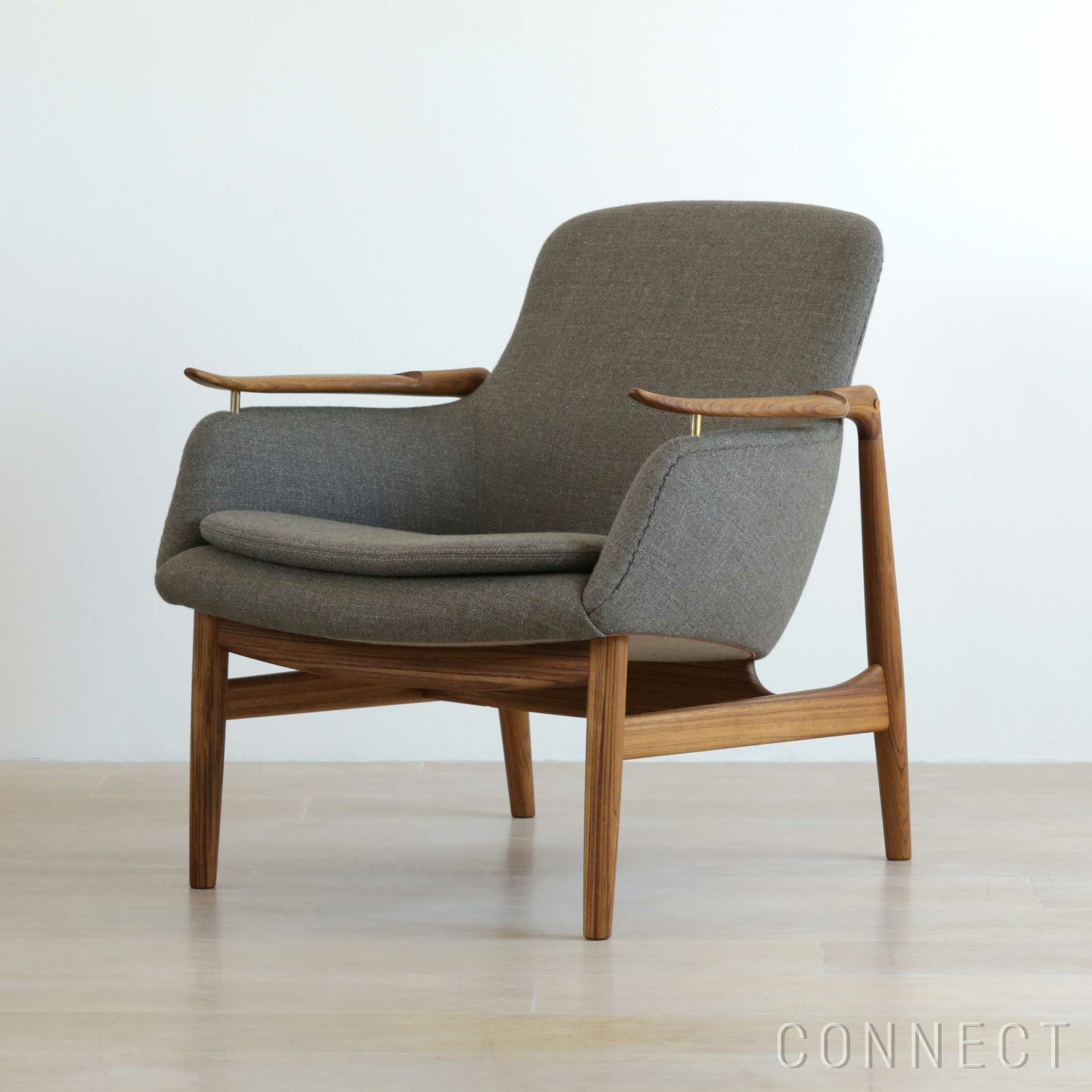 Lounge Chair | CONNECT