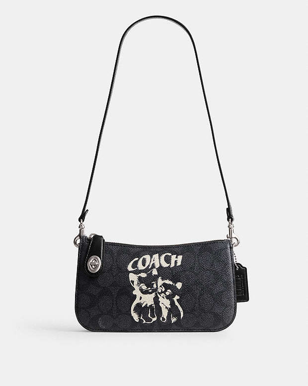 公式】COACH – コーチ | 【LIL NAS X DROP BY COACH】ペン ショルダー